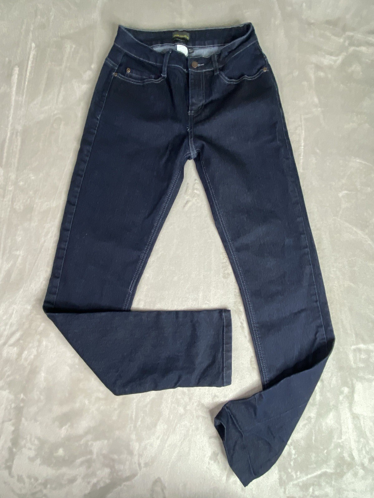 Apparel collection jeans - Dark Blue Wash - 28R (33” Inseam)
