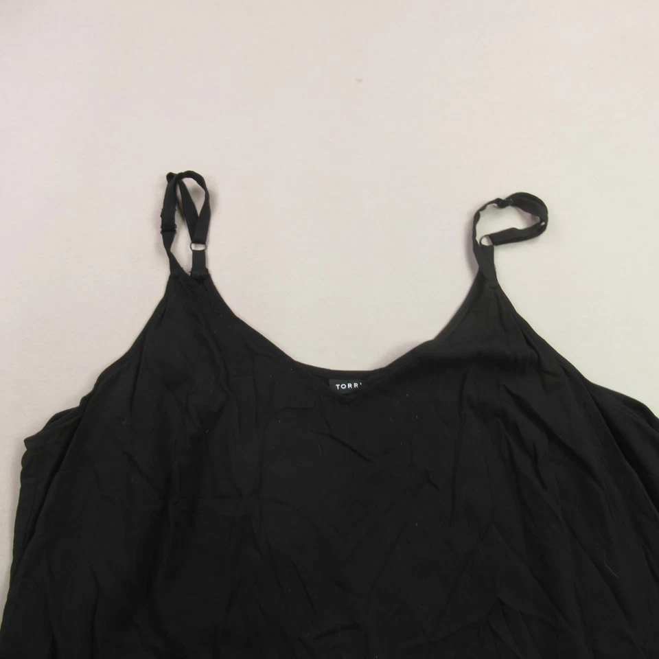 Camisa Torrid Para Mujer 2 Sin Mangas Negra Ligera Informal Camiseta sin Mangas Cuello en V Foto 3 de 4