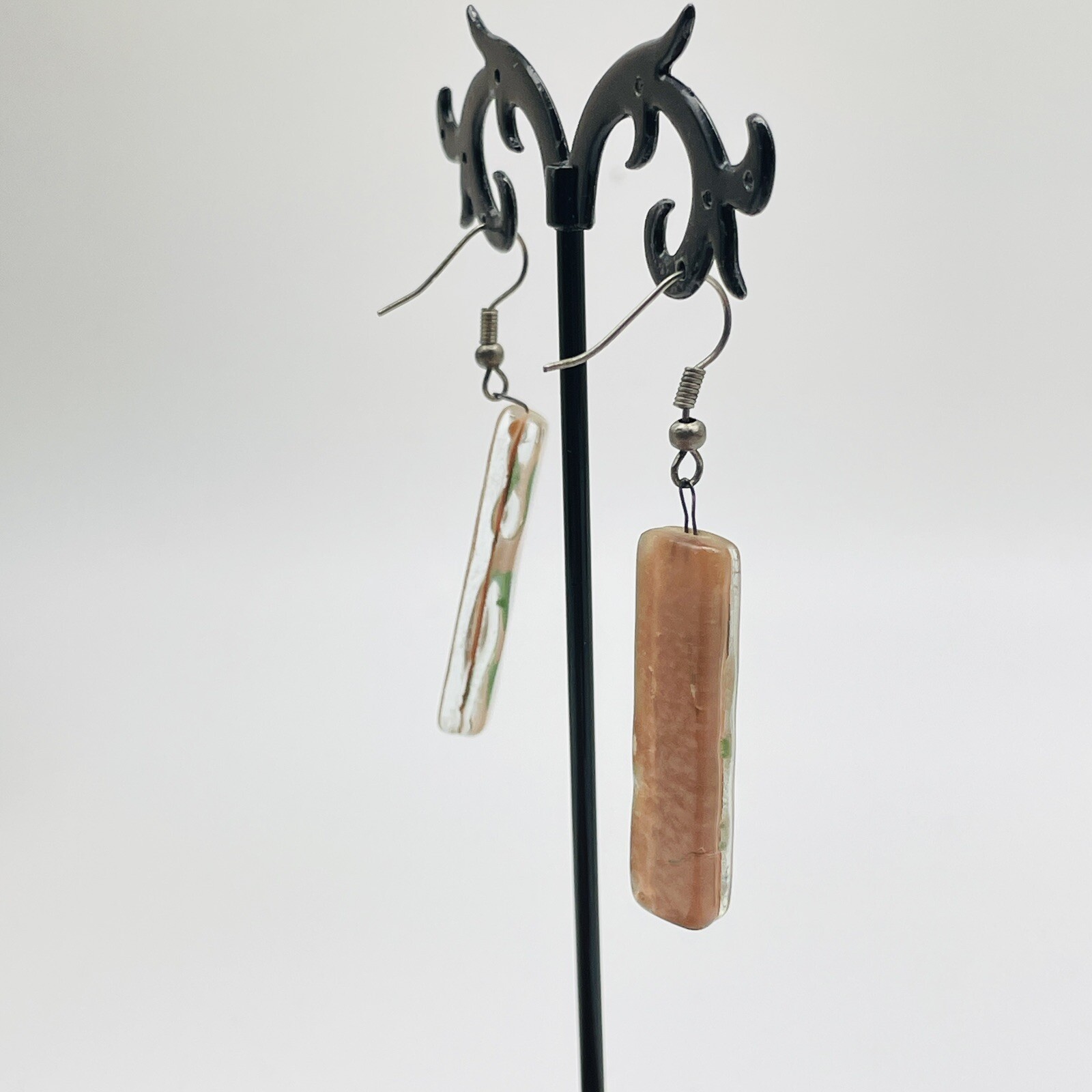 Vintage Art Glass Rectangular Dangle Earrings Pea… - image 10
