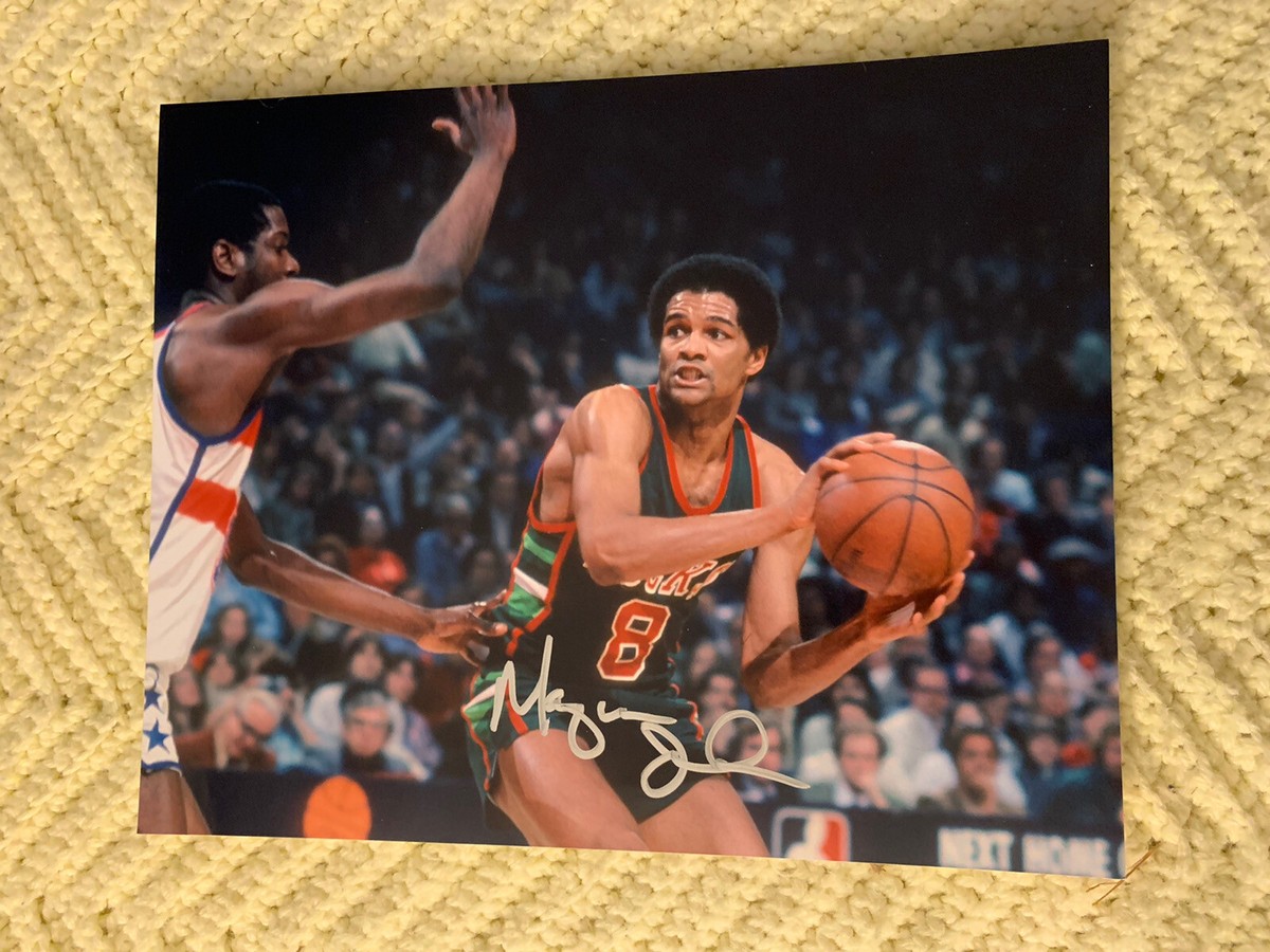 Marques Johnson Signed X 10 Photo Autographed NBA Basketball