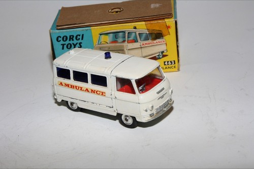 Corgi 463 Commer Ambulance, VGC in Original Box - Picture 5 of 10