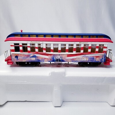 Hawthorne Village On 30 Train Justice Spirit Of America Coach Transformer NEW