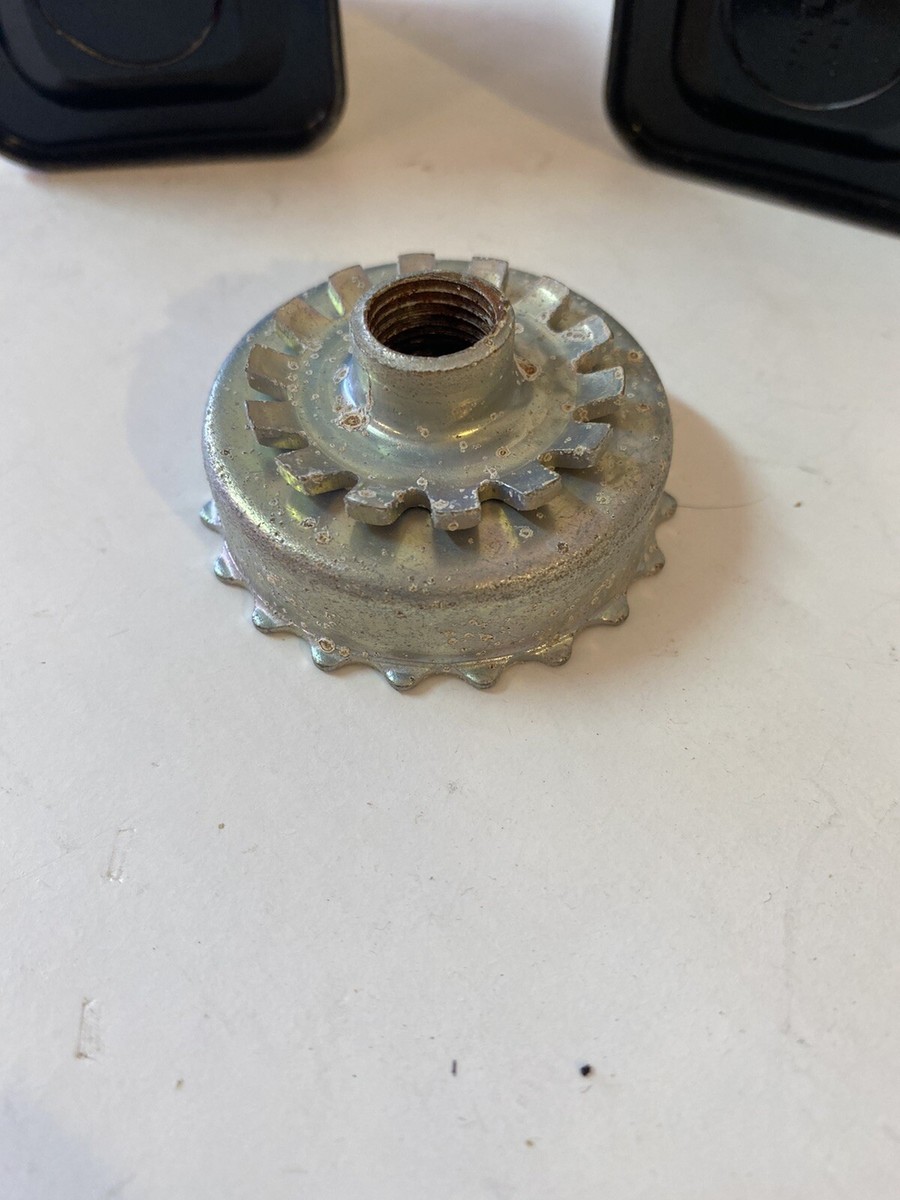 なんたろう NOS 1951 1952 Chevrolet Wheel Cylinder Adjuster Gear Cover