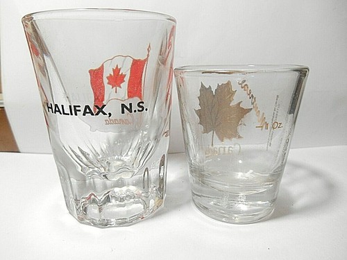COLLECTION OF 2 CANADA TRAVEL SOUVENIR SHOT GLASSES - Picture 13 of 13