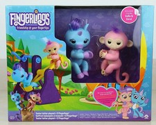 fingerlings playset with 2 fingerlings unicorns