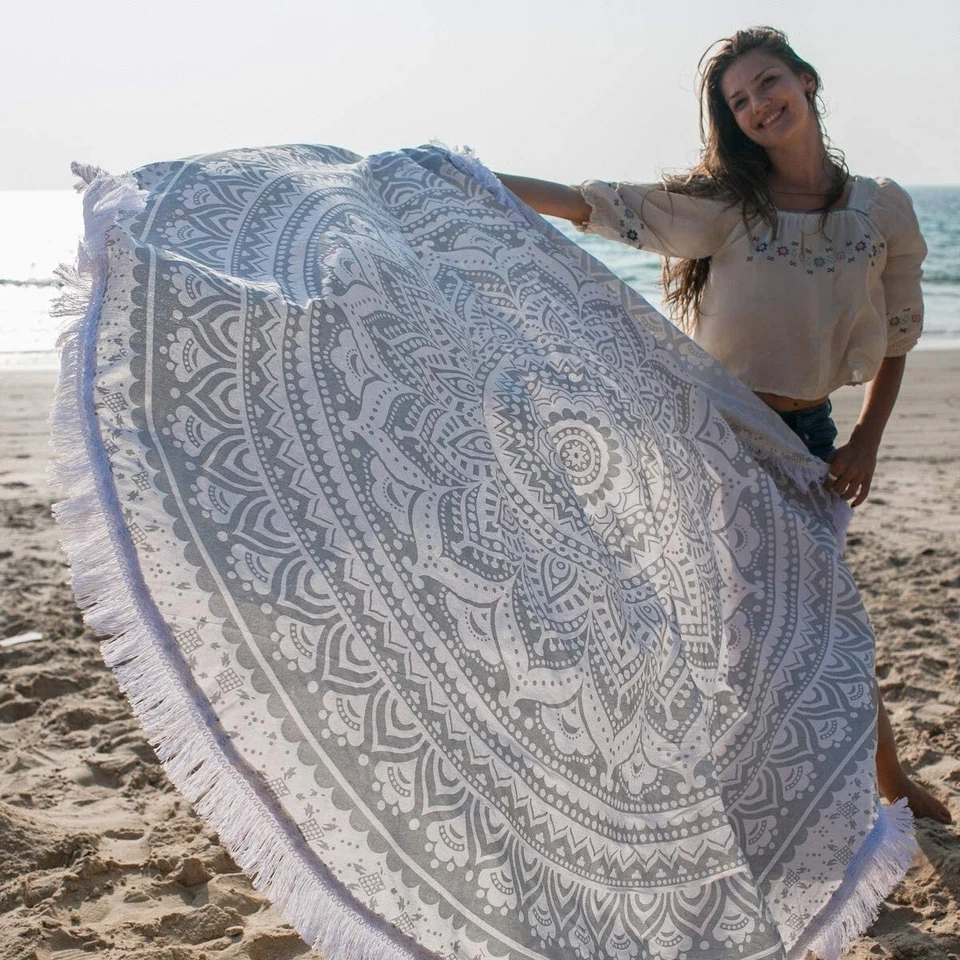 Manta de playa hippie/boho redonda ombre surtida redonda 70 pulgadas Foto 3 de 4