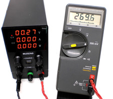 FLUKE 70 SERIES  DIGITAL MULTIMETER