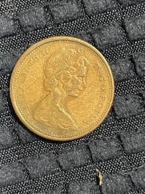 RARE Queen Elizabeth 1966 Penny - Image 1 of 2