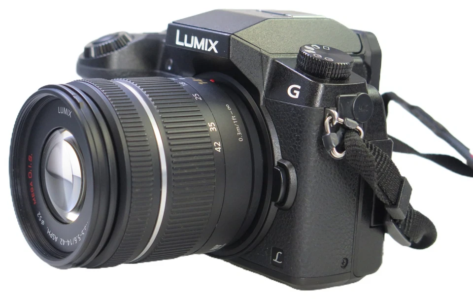 Panasonic Lumix DMC-G70 Kamera mit Vario 14-42 mm Objektiv, Foto 1 von 5