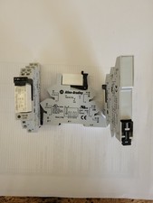 NEW ALLEN BRADLEY 700-HLT22U1X DPDP 120VAC RELAY
