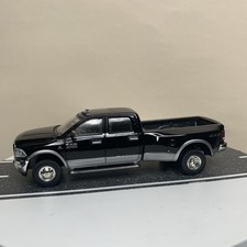 Greenlight Dually Drivers 2018 RAM 3500 HD Big Horn Harvest Edition Cummins NM*