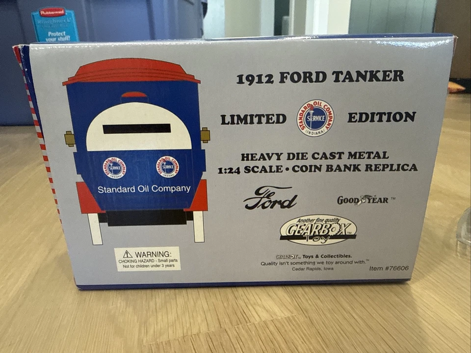 CAIXA DE ENGRENAGENS 1912 AMOCO FORD EDIÇÃO LIMITADA BANCO DE MOEDAS - Imagem 2 de 2