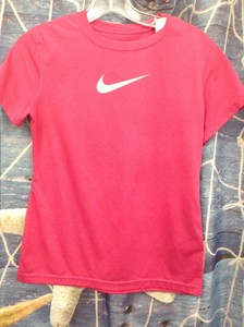 junior nike tops