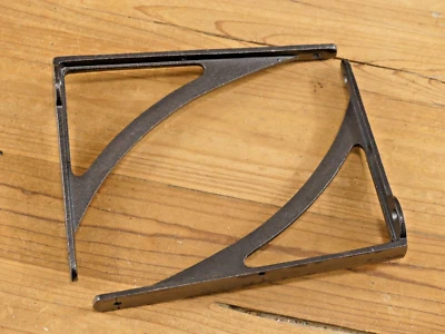 MIDWEST CRAFT HOUSE 2 Cast Iron Brackets Braces Shelf Bracket Corbels Metal 7" X 5 1/4" Industrial