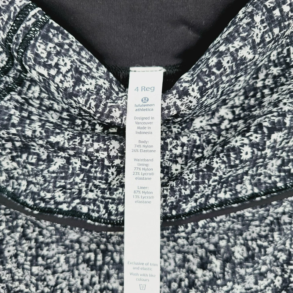 Falda Lululemon Lost In Pace Skort 4 Negra Blanca Gris Pickleball Activa Elástica Foto 2 de 4