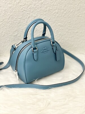 COACH バッグ Swing Zip Bag 20 In Crystal Signature Jacquard | Bags | Coach | COACH®