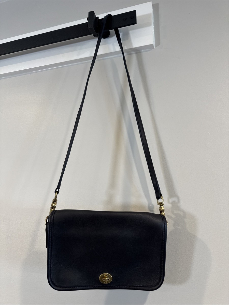 COACH OLD Black Shoulder Bag 9755 3pc Exterior Pockets in Japan