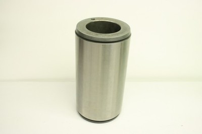 R63 70-3023 für Burckhardt Compression  225mm 134mm Buchse Cylinder kolben