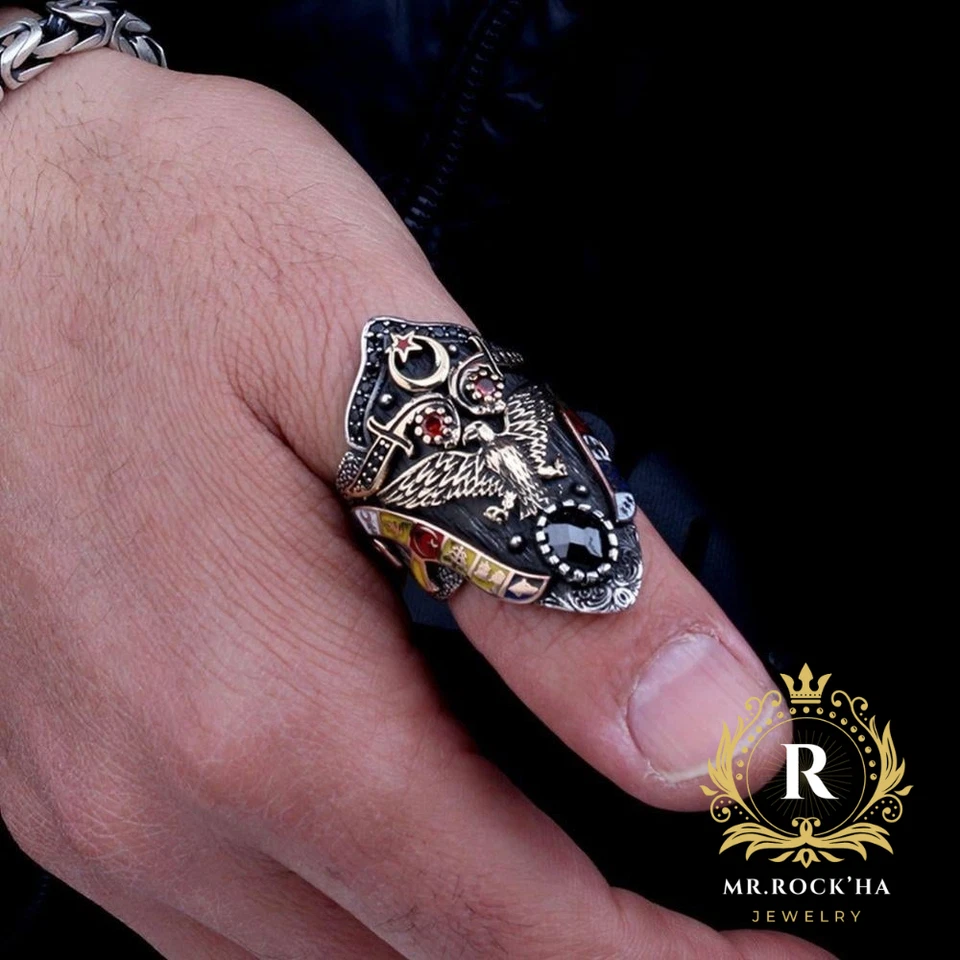 Anillo para el pulgar de plata 925 K para hombre águila en relieve, grabado de arquero, piedra de circón negro, Foto 3 de 4