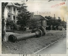 1973 Press Photo Old Light Post Lying on the Ground on Broadway in New Orleans
