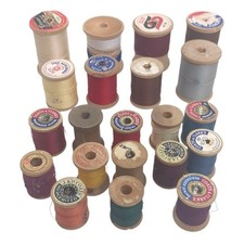 21 VINTAGE WOODEN SEWING THREAD SPOOLS Different Brands Misc Sizes Most w Thread