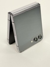 Samsung Galaxy Z Flip5 512GB Unlocked 6.7in Foldable Smartphone Gray