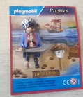 NEW SEALED PLAYMOBIL THE CAPTAIN OF THE PIRATES FIGURE + SKULL