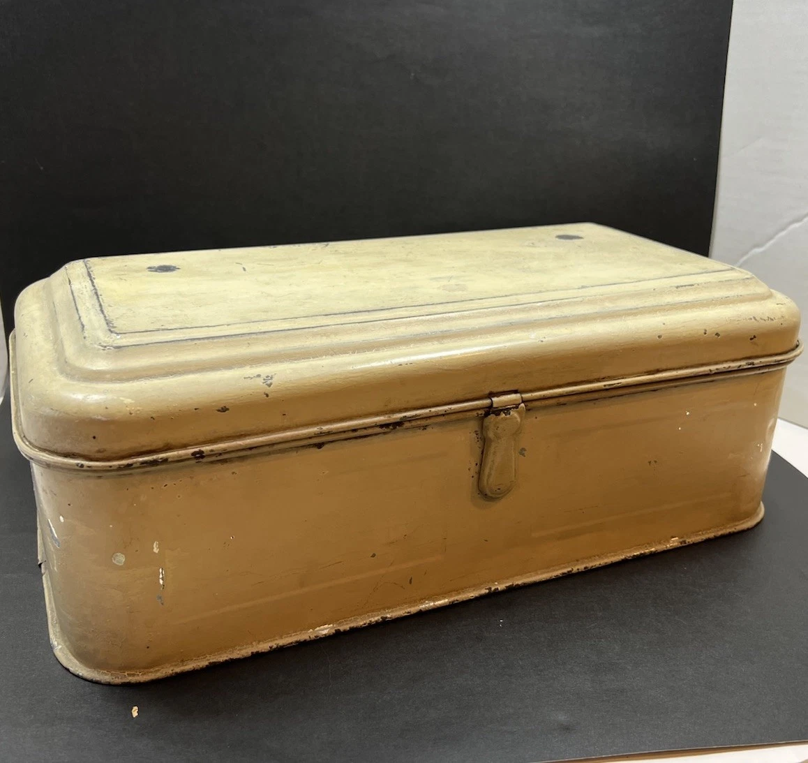 Vintage Bread Box Metal Tin Beige Hinged Lid Vented Mid Century Kitchen Decor