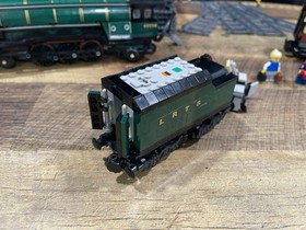 LEGO Advanced Models: Emerald Night (10194)