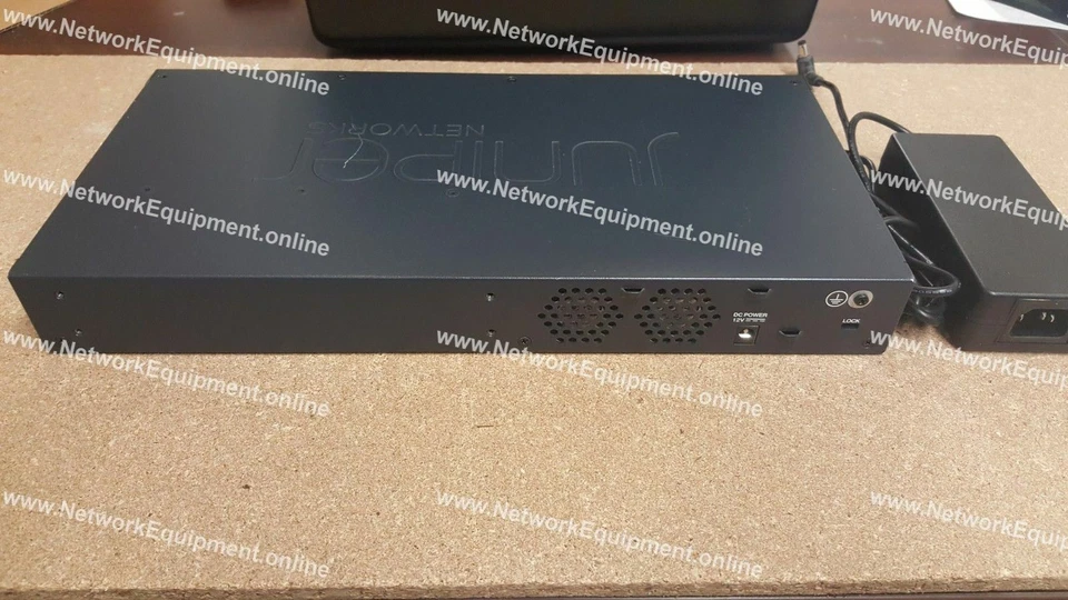 🔥 Juniper Networks SRX220H SRX services gateway 🔥 ( not SRX220H2 ) - Image 3 of 3