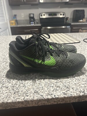 Size 12 Nike Zoom Kobe Supreme Rice