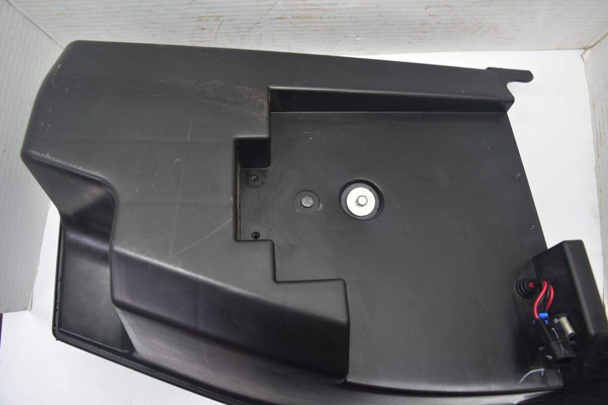 2006 2009 Chevrolet Equinox Pioneer Subwoofer Casing Audio 2006 2009 Chevrolet Equinox Pioneer Subwoofer Casing Audio