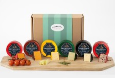 Snowdonia Cheese Company Ultimate Selection Hamper Including 6 Truckles
