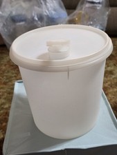 Vintage Tupperware 254 Large Frosty White Can...