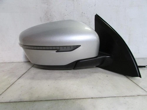 2019 NISSAN ROGUE SPORT SIDE MIRROR RIGHT SILVER TURN SIGNAL OEM 96301-6MA0A