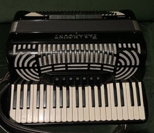 Vintage Paramount Organette 120 Bass Piano Accordion – Tight Bellows  With Case