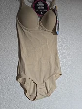 NE MAIDENFORM FLEXEES  SCULPTS FITSENSE ALL-IN-ONE SHAPING BODYBRIEFER  SIZE S
