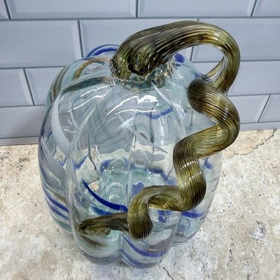 Hand Blown Art Glass Pumpkin 8  Blue Twisted Reeded Stem Excellent Condition
