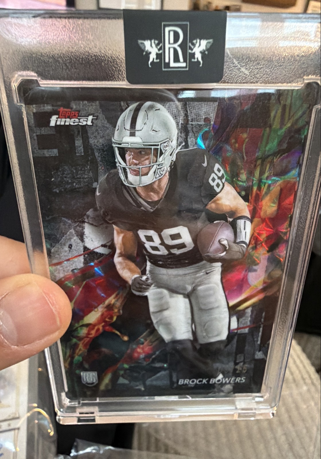 2024 Topps Finest - Common Brock Bowers #82 Black Refractor /25 (RC)