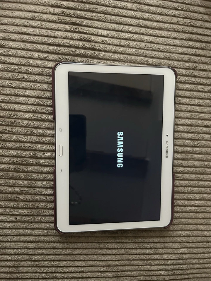 Samsung Galaxy Tab 4 · 16GB · Wi-Fi, photo 1 sur 3