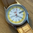 Vintage Seiko 5 Automatic Day/Date Watch (Yellow/White 34mm Dial)