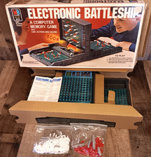 Vintage Milton Bradley 1979 Electronic Battleship 4750 Complete Tested Read