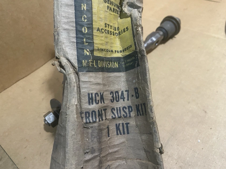 Eixo superior de suspensão dianteira Ford HCK-3047-B -- TODOS 1956-1957 Lincoln -- Fabricante de equipamento original - Imagem 2 de 4