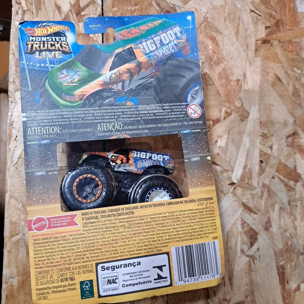 ミニカー Hot Wheels Party Crusher Monster Trucks NIB Hot Wheels Monster Truck Party Crusher Hot Wheels Live