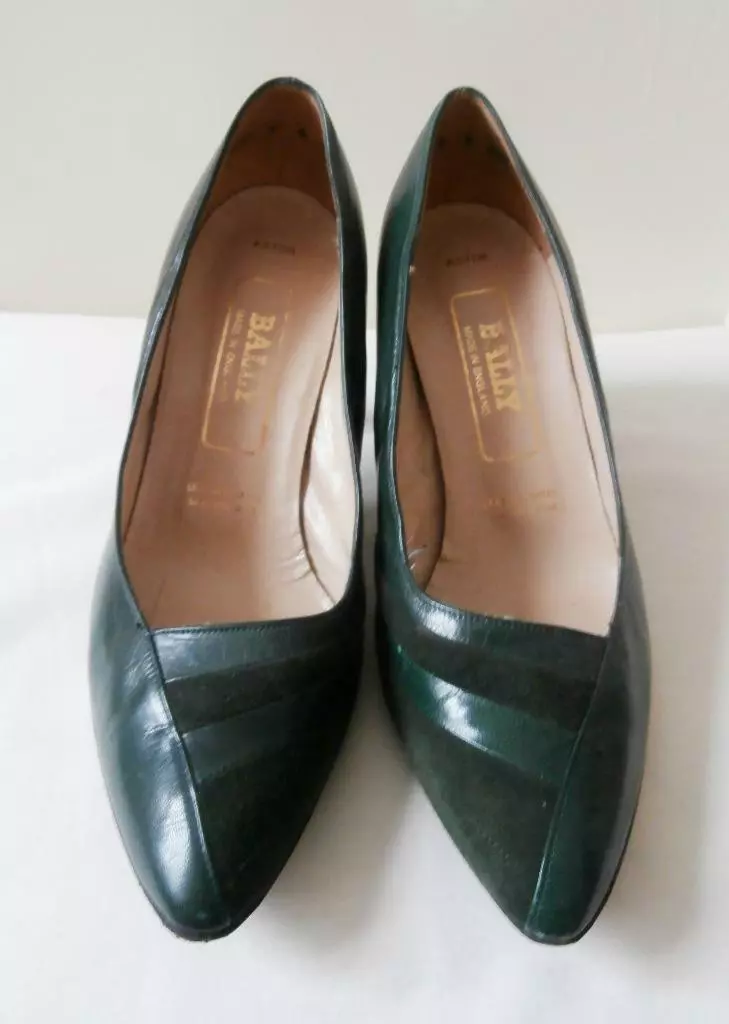 Vintage 1980 s Green Leather Suede Court Shoes by Bally UK Size
