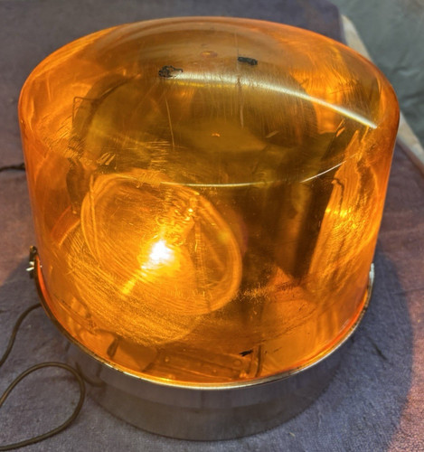 VINTAGE 1970's UNITY 4-Bulb, 12V Revolving Amber Beacon-Tow Truck/Emergency Lite