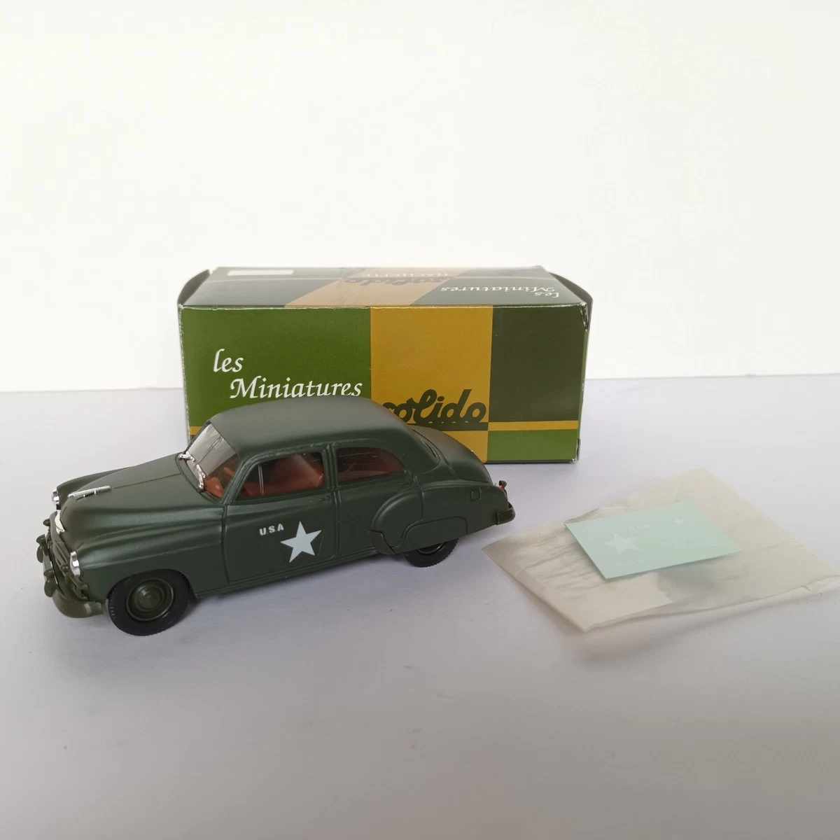 Modellauto Solido Chevrolet 1950 Sedan 1:43 (Gebraucht) in Hombrechtikon für CHF 12 - mit