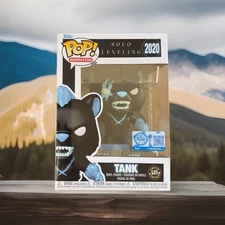 Funko Pop! Exclusive Solo Leveling Tank #2020 Limited GLOW CHASE + Protector