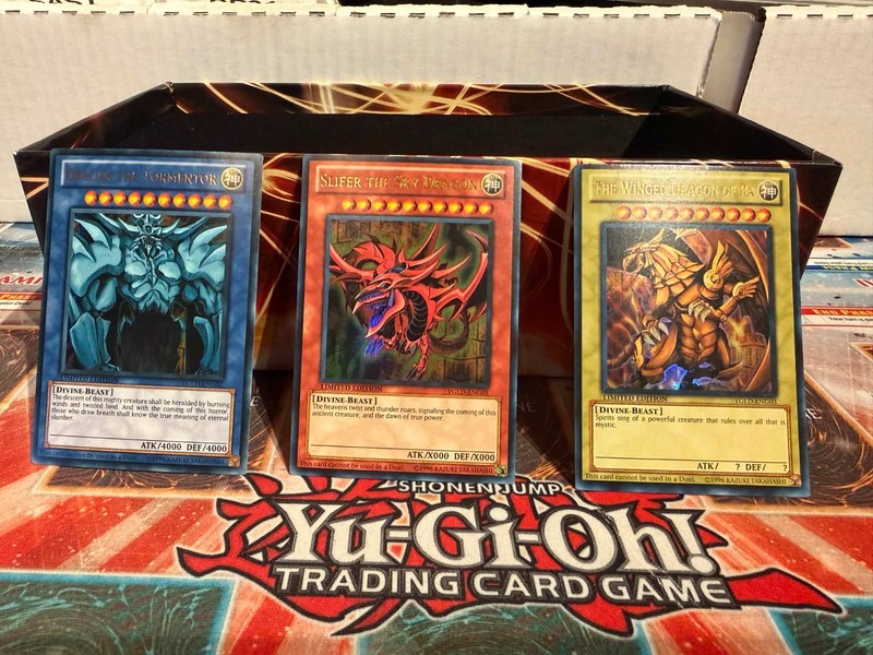 Yu-Gi-Oh! TCG Egyptian God Cards Set Obelisk, Ra, Slifer ULTRA RARE YGLD NM