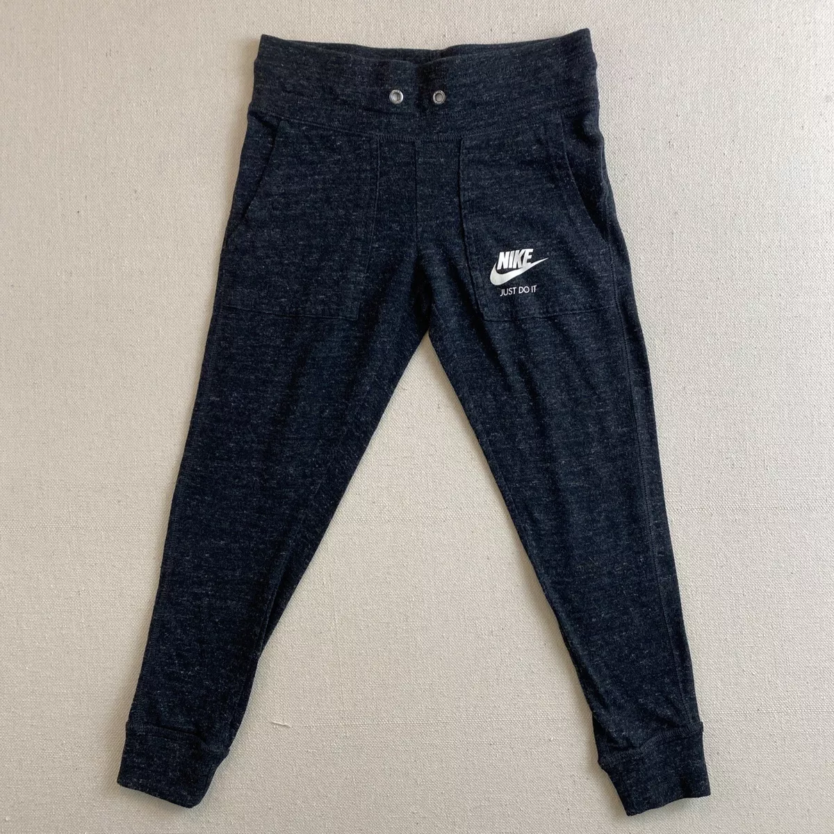 Grey nike store joggers girls